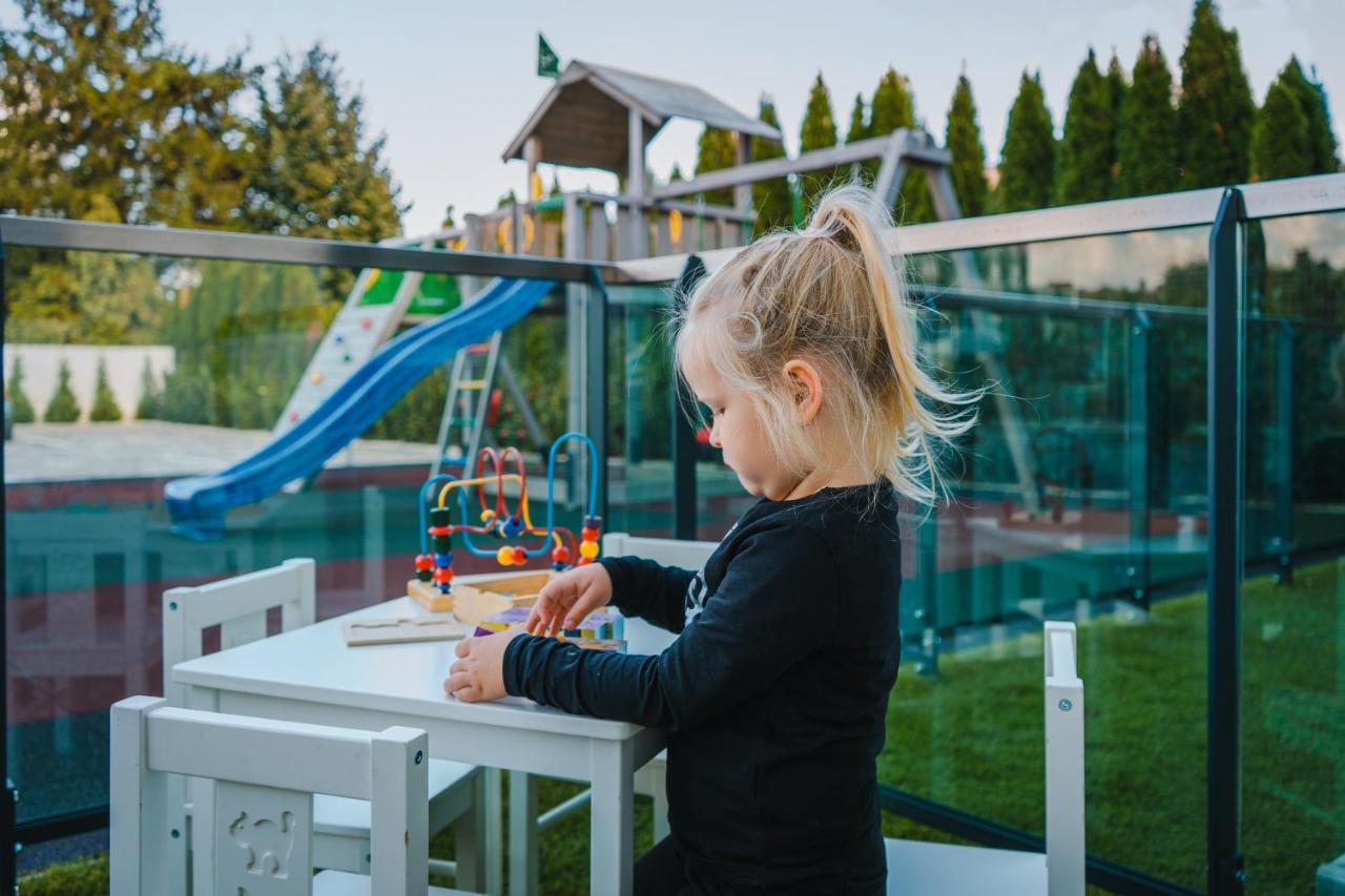 Onyx Luxury Lejlighedshotel Sárvár Eksteriør billede